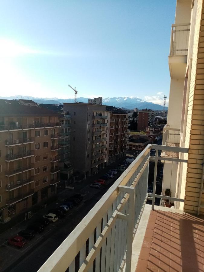 Bruno Turin Apartment Near The Metro Collegno Kültér fotó