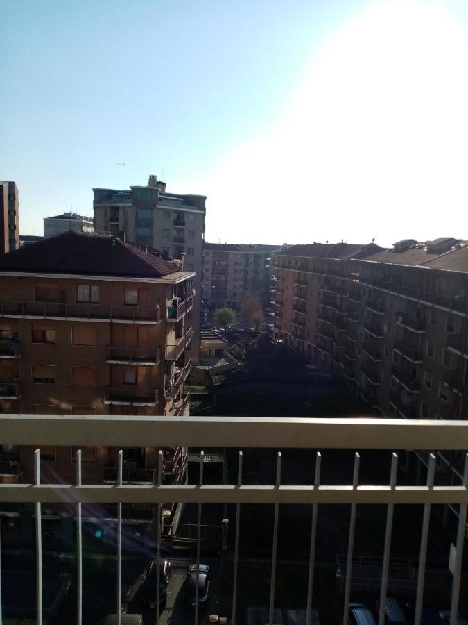 Bruno Turin Apartment Near The Metro Collegno Kültér fotó